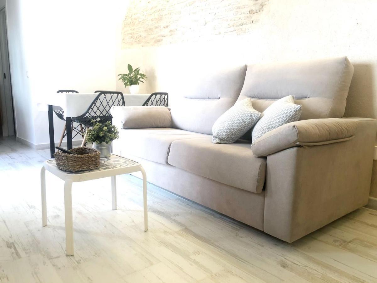 Plaza Adarve Toledo Apartment Exterior photo