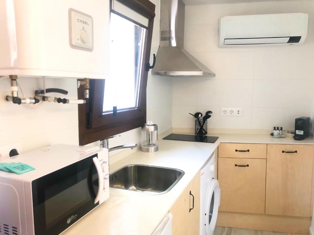 Plaza Adarve Toledo Apartment Exterior photo